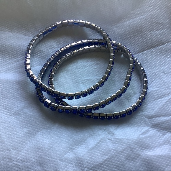 SWAROVSKI Vintage Crystal Lightning Stretch Bracelet Set of 3.  Sapphire/Blue - Picture 2 of 4